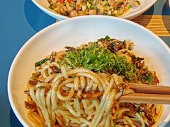 -一坐一忘云南菜(嘉里中心店)