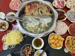 -储奇门鳝鱼火锅(总店)