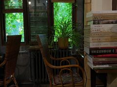-斯多格书乡(北京大学畅春园店)