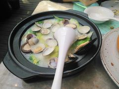 无油鱼汤煮食蔬-大树餐厅(红旗街万达店)