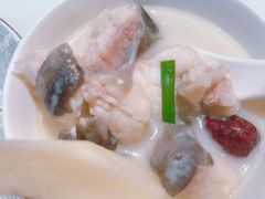 -老阿爸鲜鱼土菜(园区永旺店)