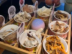 -菌自由丨野生菌火锅特色庭院餐厅(丽江古城店)