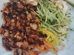 -张秀梅烤肉拌饭脆皮鸡饭
