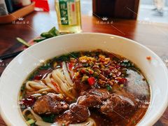 经典酱汁粉-矮子粉店1985·长沙米粉(湘春路店)