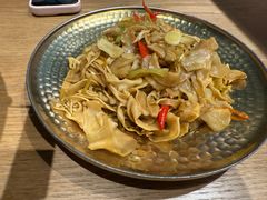 -川堂风·跷脚牛肉·乐山爆炒(宝山日月光店)