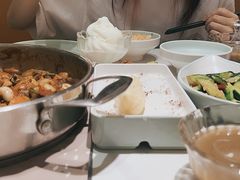 -黄记煌三汁焖锅(新佳丽江汉路店)