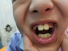-茂菊口腔连锁(浦东南路店)