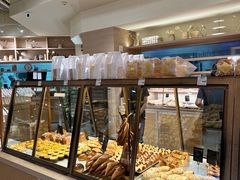 -Dough&Joe团憩(瑞虹天地月亮湾店)