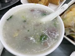 牛肉粥-穗银肠粉店(东川路店)