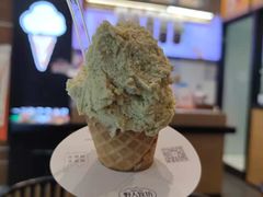 开心果冰激凌-野人先生现做冰淇淋(北京环宇荟店)