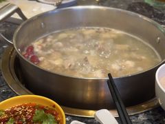 -一席地·本地鸡窝·杭帮鸡火锅(萧山银隆百货店)