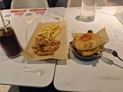 -必胜客(江东万达店)