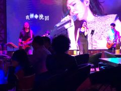 -爱啤精酿·民谣酒馆(滨江店)