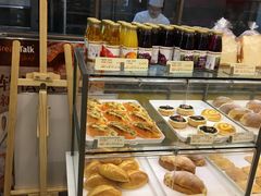 -Bread Talk 面包新语(荟聚店)