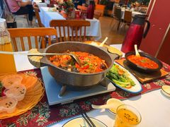 -刘姐啤酒鱼民族演艺餐厅(西街总店)
