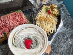 -慢丽江·云南野生菌土鸡锅(西山店)