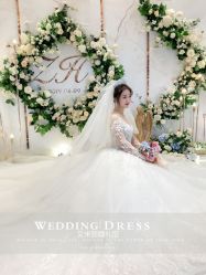 -艾米丽婚纱礼服