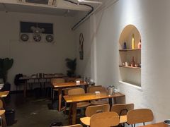 -爱尚吃惑钵钵鸡餐饮店(商业后街店)