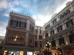 -钜记手信(威尼斯人K12店)