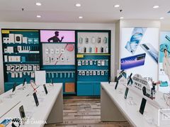 店内环境-荣耀授权专卖店(黄浦浙江中路店)