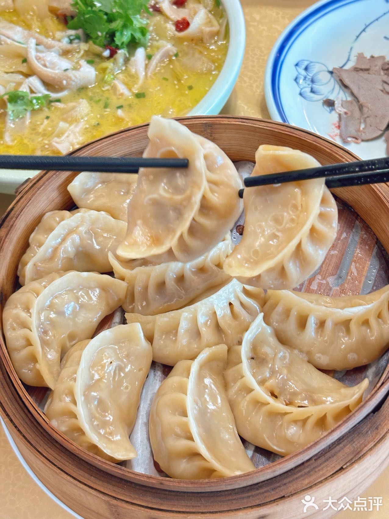 苏州人，对美食的讲究可是出了名的，而藏书羊肉