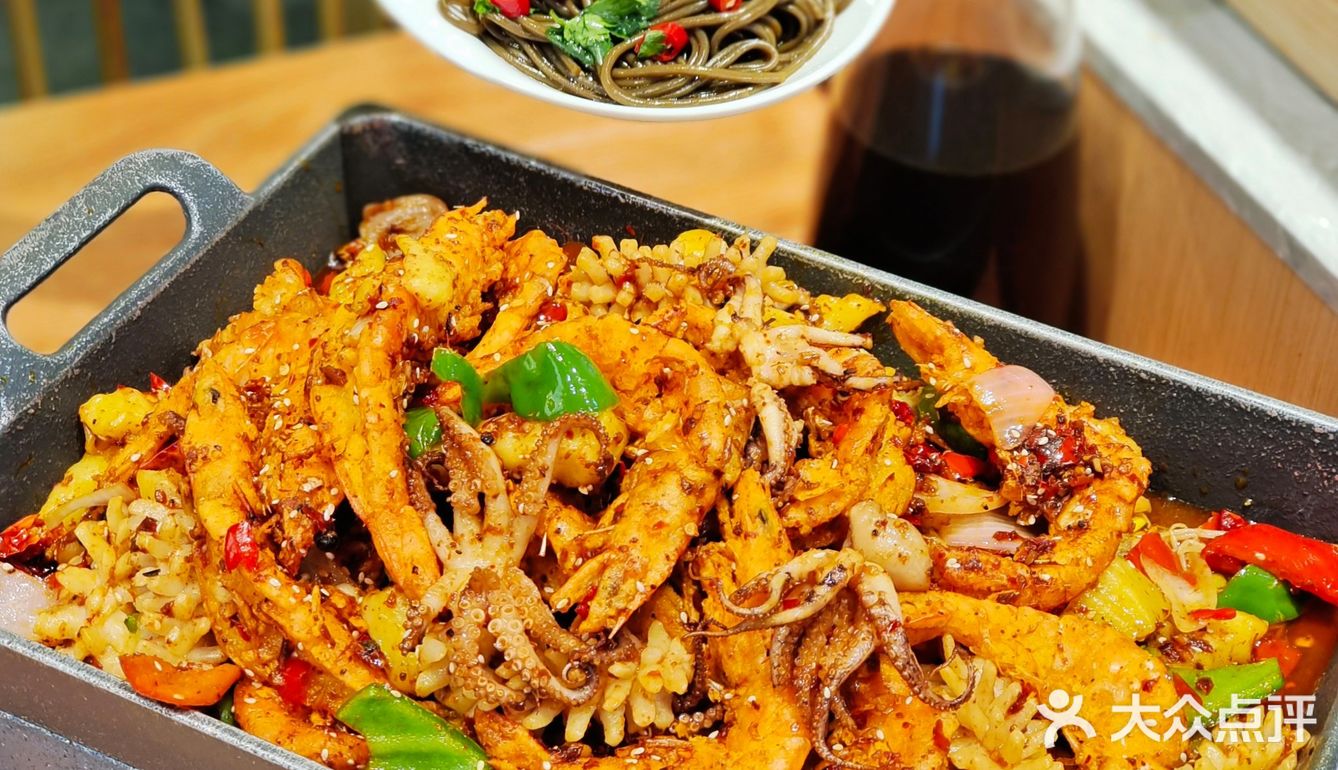 巴掌大的干锅虾好好吃