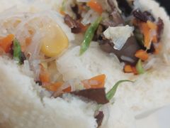 -李与白包子铺(桐梓林店)