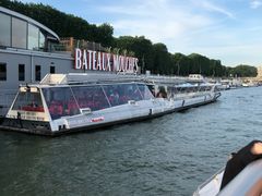 -Bateaux Mouches塞纳河游船