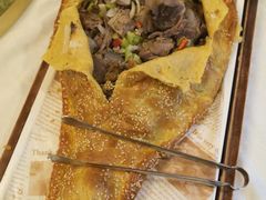 酥皮烤羊腿-汗腾格里·风味餐厅(新疆驻京办店)