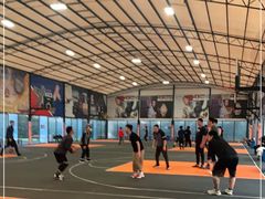 -洛克公园·篮球·足球(三林店)