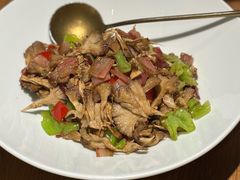 小炒白参腊肉-一坐一忘云南菜(嘉里中心店)