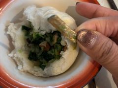 -白玉兰食品甜凤店(合生汇店)