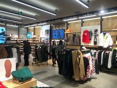 -VANS(三里屯太古里店)