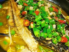 -令狐冲·炭烤活鱼(宝龙店)