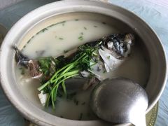 -天乐农家鱼头王(天目湖店)