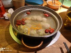 -吃饭皇帝大土家民族菜(正大广场店)