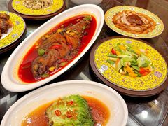 -鸿宾楼(展览馆路店)
