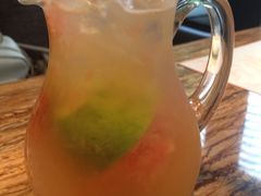 鲜葡萄柚青梅绿茶-蝴蝶汇音乐酒馆(罗湖店)