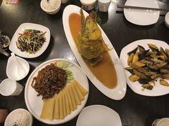 -老牌坊鲁菜名店(宽厚里店)