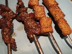 -街角等你.大连海鲜烧烤.经典铁板海鲜串(西安路店)