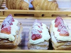 -焙丽拾光(麦凯乐直营店)