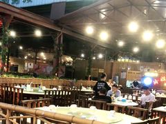 大堂-三亚火车头万人海鲜广场