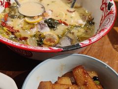 -老湘村·湖南土菜(天河维多利店)