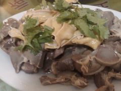 白切鸡杂-黄B湛江鸡饭店(粤垦路店)