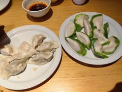-关东小磨东北菜(上海长风大悦城店)