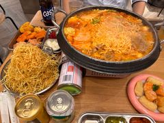 -WOW LUCKY创意韩料(龙阳广场店)