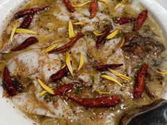 -渔语鱼新川菜Bistro(万象天地店)