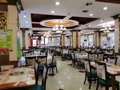 大堂-清真马家美食城•海鲜•青岛菜•火锅(延安三路店)