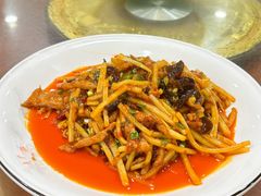 鱼香肉丝-椒香川流不息川菜馆(二七北路店)