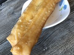 -车库美食餐厅